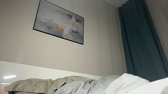 MissEvelynGlow webcam