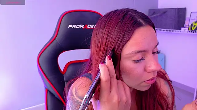 samantha_tattu webcam