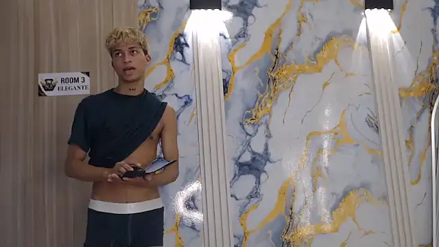 gold_boys (M twink) - flash polla dura 🐰