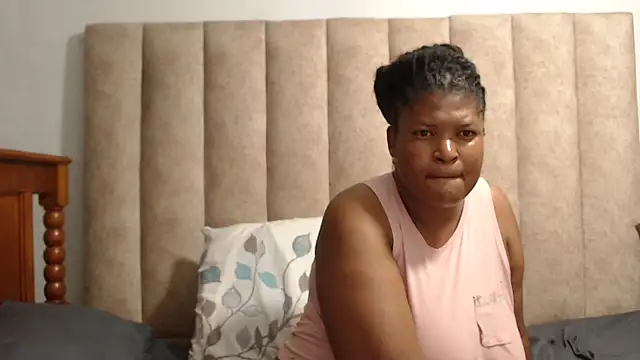 candyyumsaerolax - CandyYumsAerolaX's free webcam - UK Sex Cams