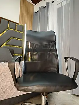 Oliver_bigblack_cock webcam