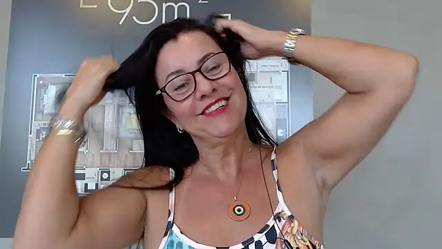 Lindagoddess75 webcam