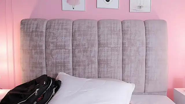 angel-bells (Ask my age) - 🍒SUCK MY WET  TITS🍒