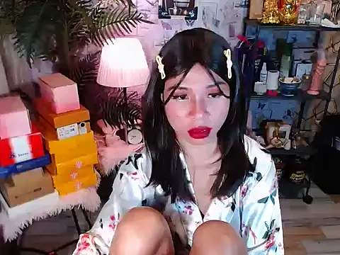 AsianTrixxx webcam
