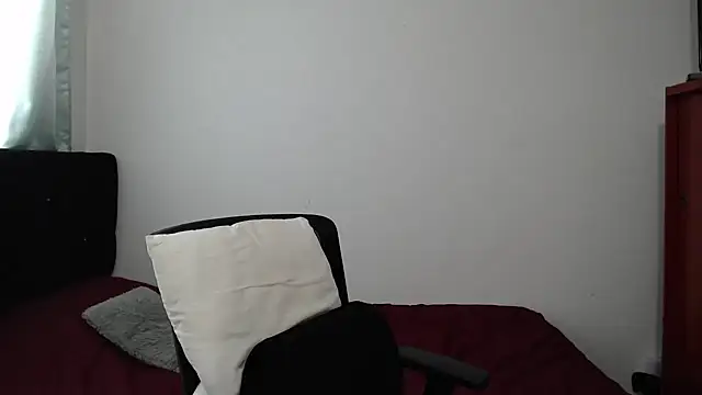 abrilsex23 (F mature) - naked