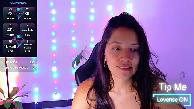 sarasavage - Sarasavage's free webcam - UK Sex Cams