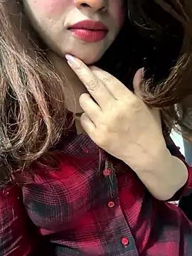 riya_sharma11 webcam