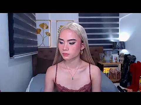 JuicyCockThea webcam