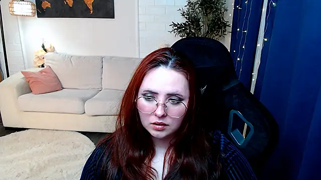 Hennessy_bunny webcam