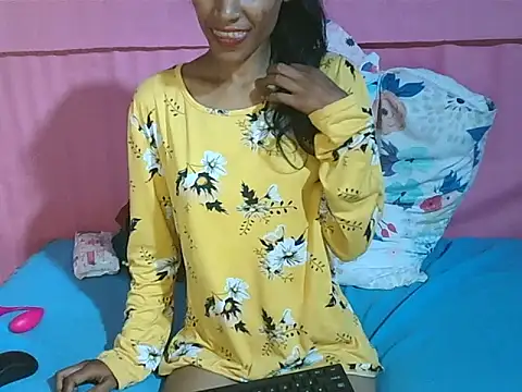 SexyIndianSky69 webcam