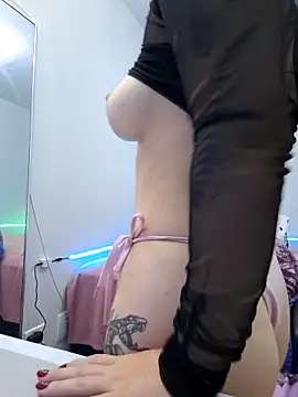 Hi sir… your good girl can’t wait to see you ❤