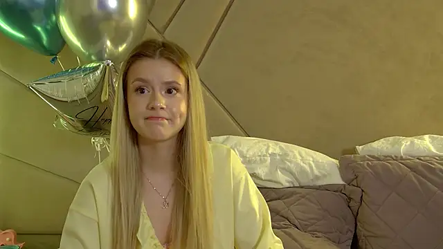 MilanaBalmain webcam