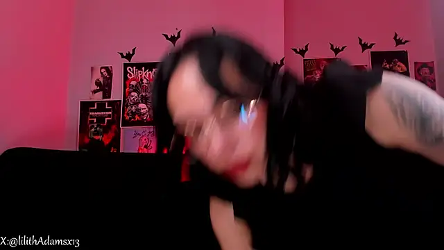 lilith-deveraux webcam