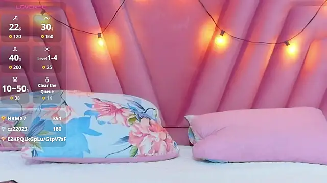 hornybarelylegalgirl webcam