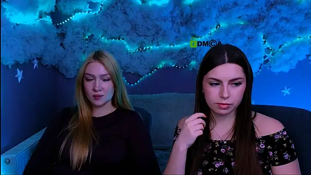 playful_sophie webcam