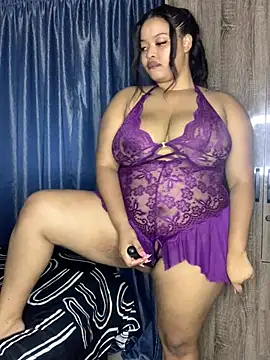 miss_randomly webcam