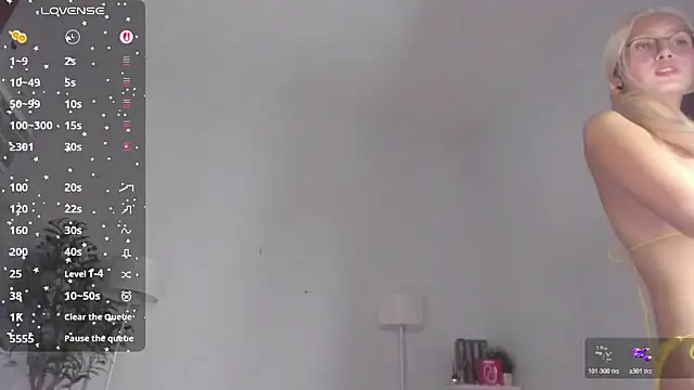 Im_YourDream_Barbie webcam