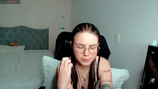 lexalove_doll webcam