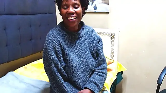 SlenderMatureMilfx webcam