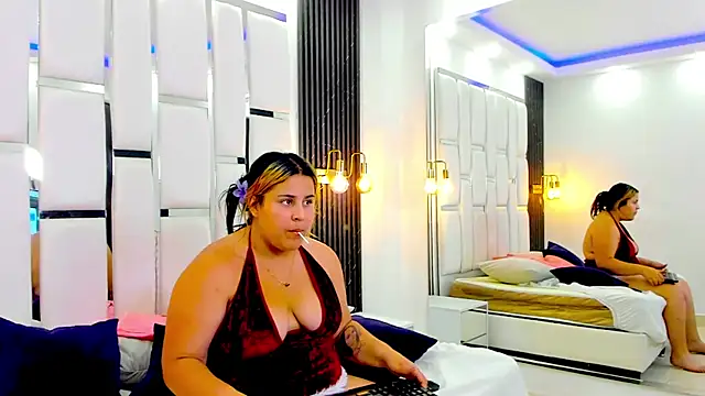 _luna_thompson__ webcam