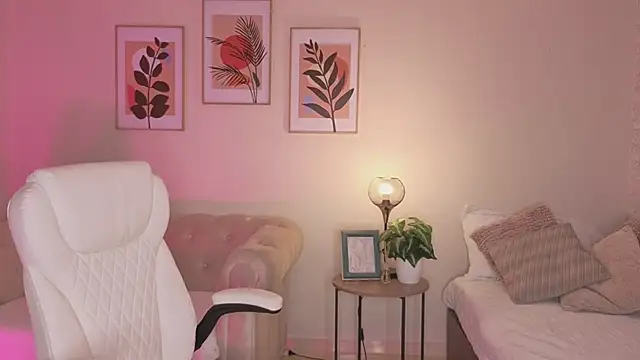 DahianaWalcott webcam