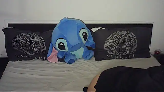 softedgeboy (G young) - Footjob💦