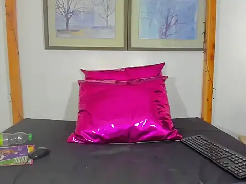 Pink_VenomX webcam
