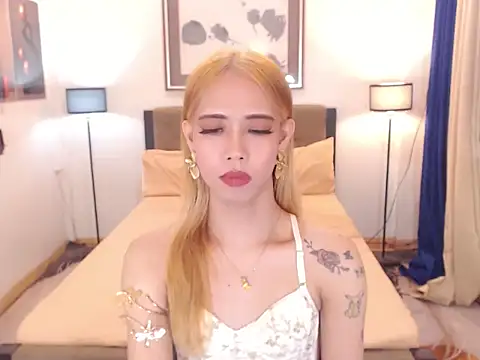 PreciousAmore webcam