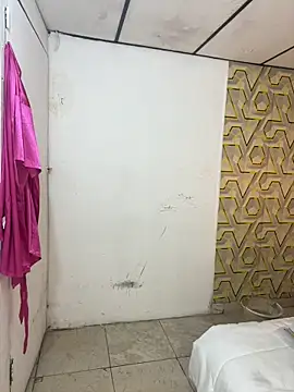 Webcam Model (Ashly_cutee)  is live.Free join now!