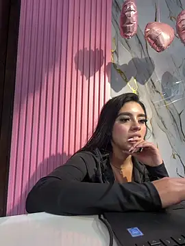 Victoria_adaams webcam