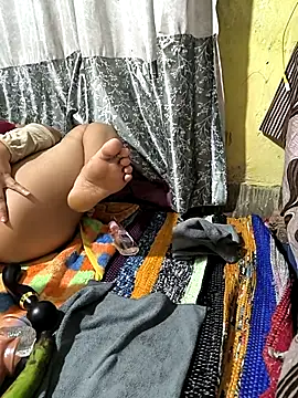 Hotty-Rani-Bhabi webcam