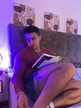 chris_clarck (M young) - striptease and full naked😏🥵🔥😈