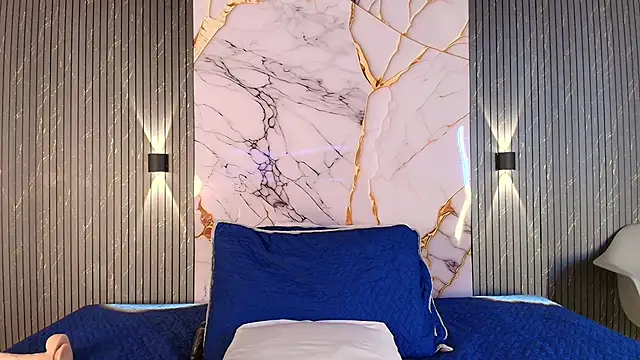 big_tits_in_your_face webcam