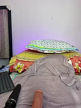 aurora_divine webcam