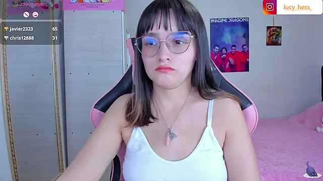 Lucyy-hess webcam