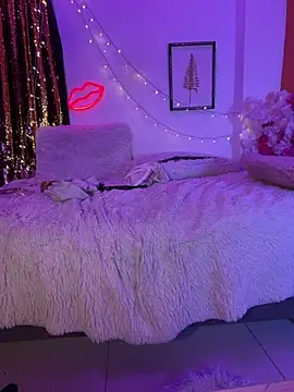 victoria_rossett webcam