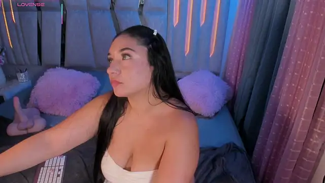 scarlet_miller1 webcam