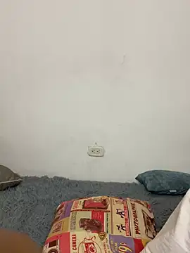 dulce-diosa (Ask my age) - Flash tits🍒+ face Fuck