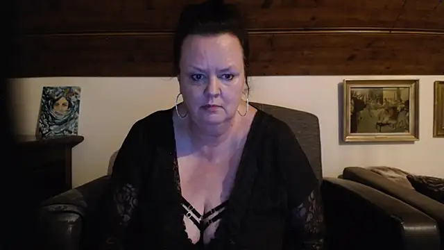 TiffanyMature webcam