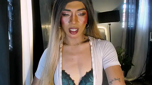 TsBlackHORSECOCKcalix webcam