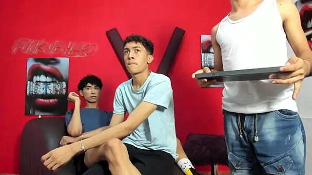 AVENGER_BOYS2026 webcam