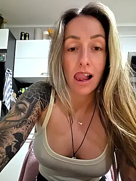 NicoleKaiser webcam