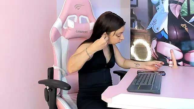 CharlotteMuller webcam