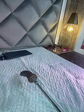 crystal_gilton webcam