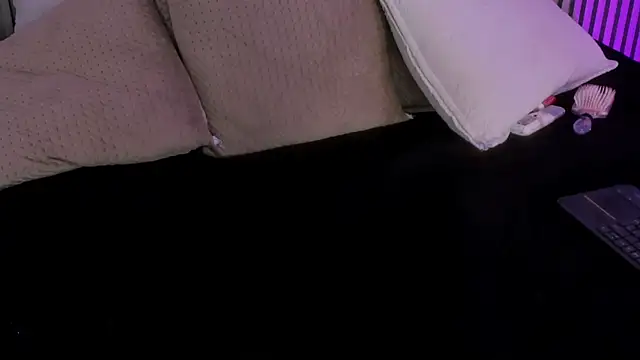 ashvalentine_ webcam