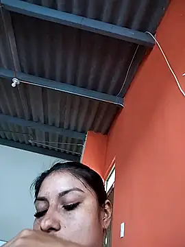 AngelicaStorms webcam