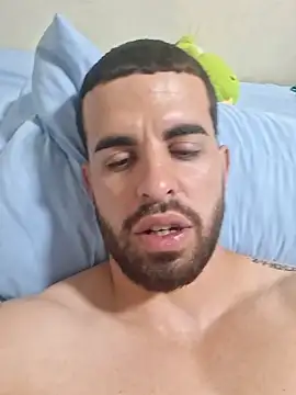 Cubanotatuado webcam