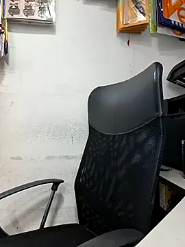 Michell_Monrrone webcam