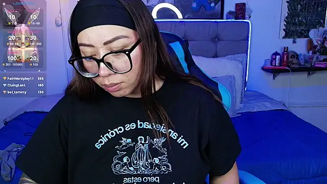 Kata_Bigboobs webcam