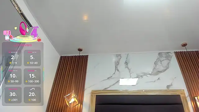 ALICIATARLY live sex cam